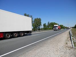 Продам земельный участок коммерческого назначения на трассе М5 "Урал"